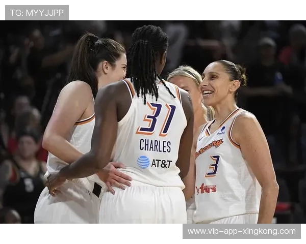 凤凰城水星篮下连续得手,WNBA外线空间打开